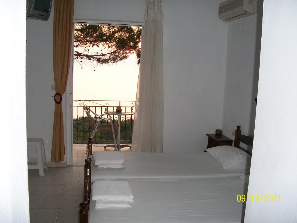 Ermones Mare Quarto foto